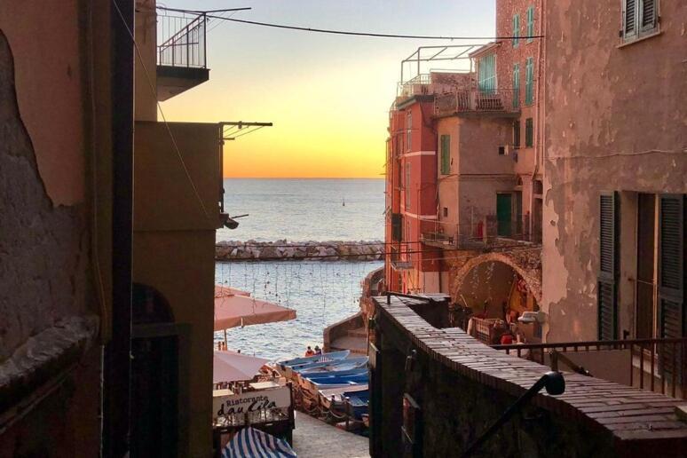 Il Nido Luminoso Apartment Riomaggiore Luaran gambar