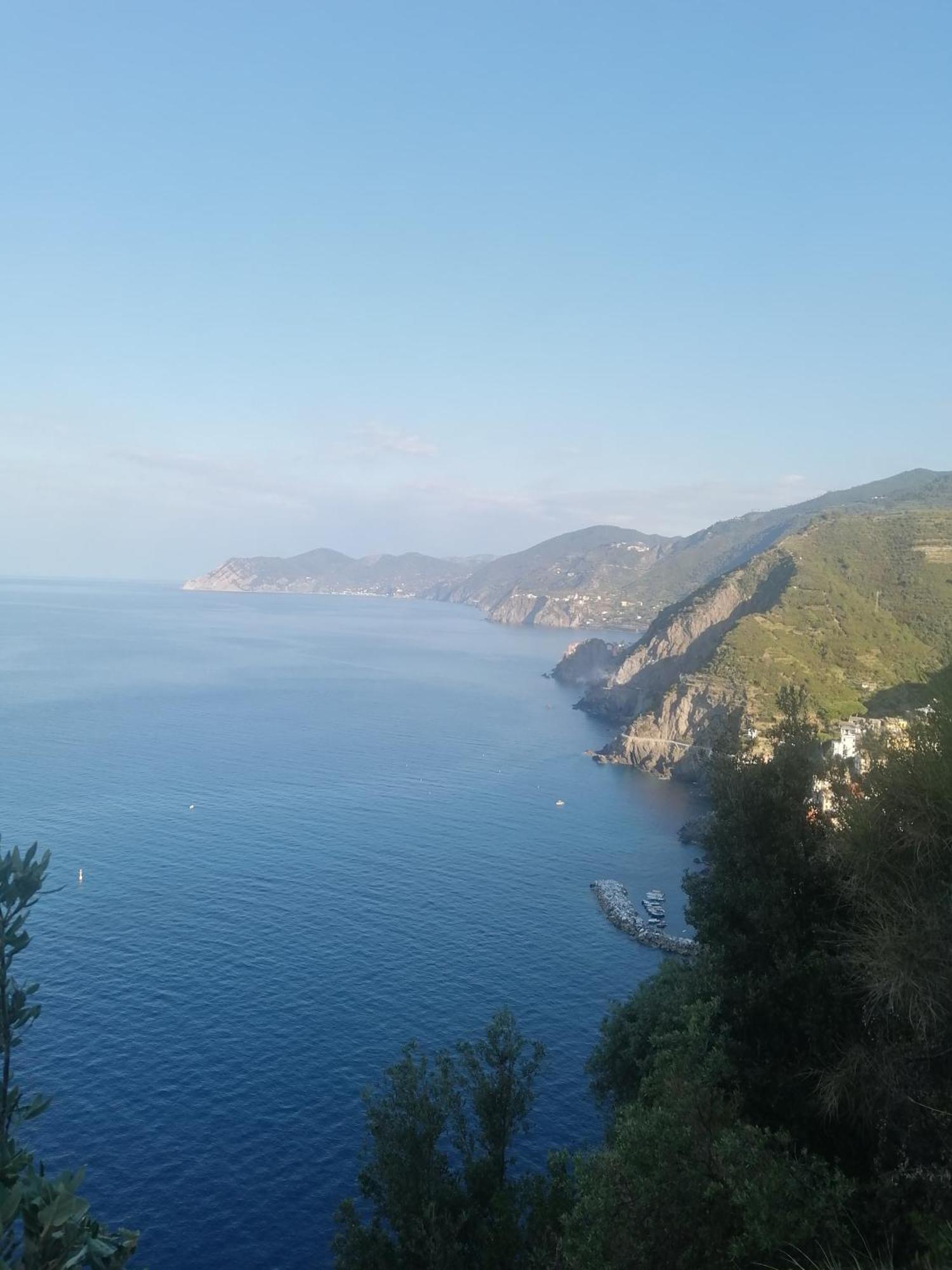Il Nido Luminoso Apartment Riomaggiore Luaran gambar
